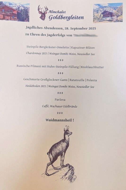 Abends im Almchalet wartet dann ein jagdliches Festessen auf Jäger, Pirschführer und Jagdhelfer | © Almchalet Goldbergleiten Abends im Almchalet wartet dann ein jagdliches Festessen auf Jäger, Pirschführer und Jagdhelfer | © Almchalet Goldbergleiten