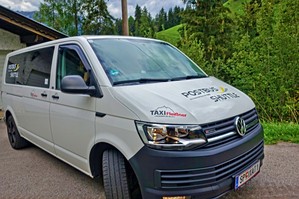 Der Postbus-Shuttle bringt Dich und Dein Gepäck direkt bis zu unserem Berghaus | © Almchalet Goldbergleiten