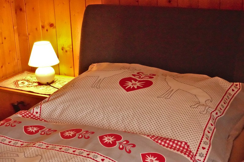 Bellissima biancheria da letto dal design alpino