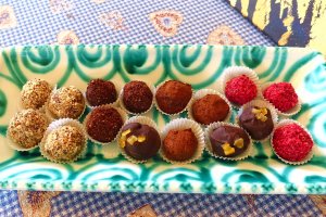 Hausgemachte Pralinen, tagesfrisch und nur aus besten Zutaten - da wird jeder schwach!